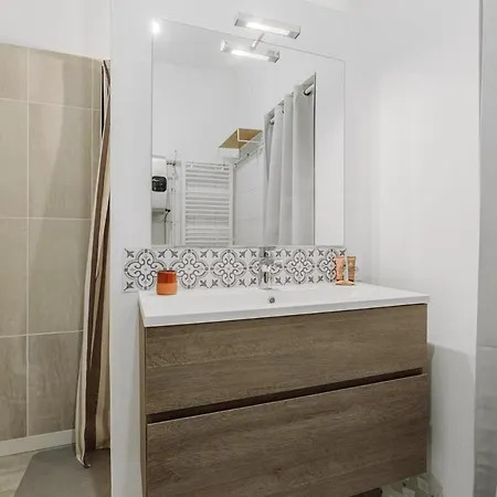 Lägenhet Le Nid Boheme - Hypercentre, Proche Gare *